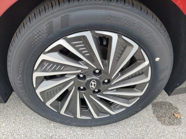 2025 Hyundai SONATA HYBRID SEL