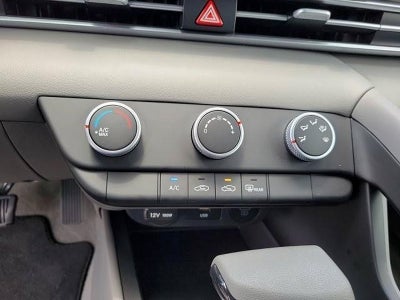 2026 Hyundai ELANTRA SE
