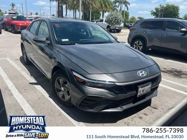 2024 Hyundai ELANTRA SE IVT