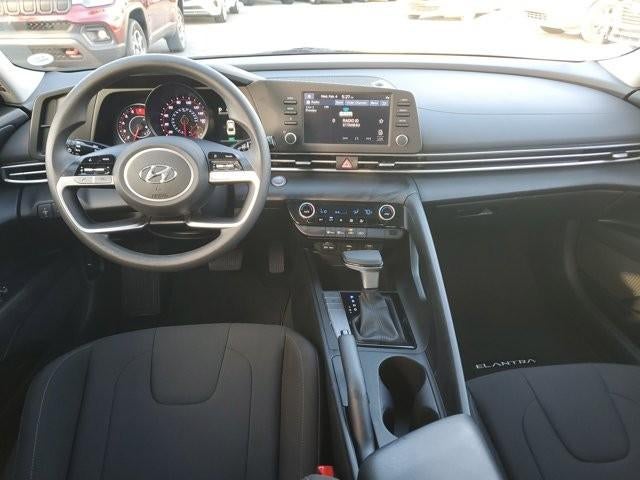 2023 Hyundai ELANTRA SEL IVT