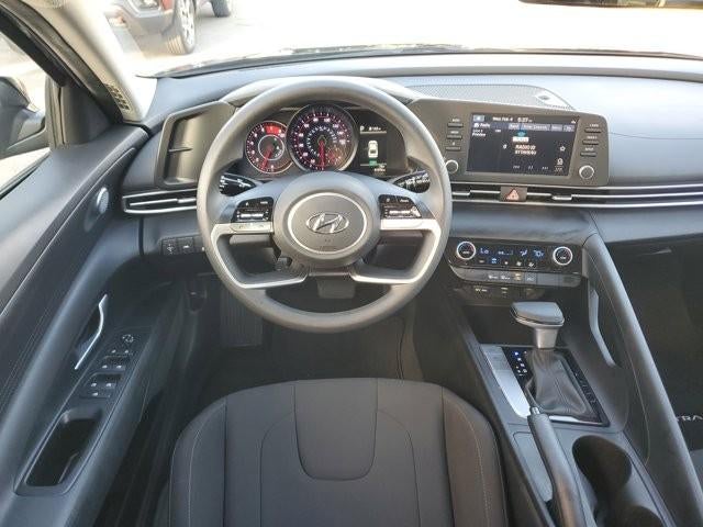 2023 Hyundai ELANTRA SEL IVT