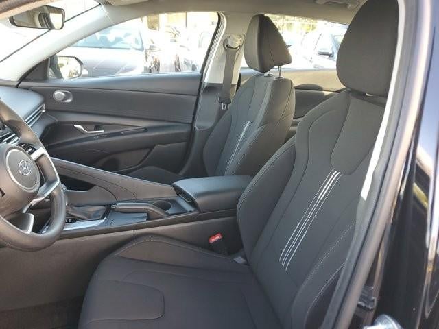 2023 Hyundai ELANTRA SEL IVT