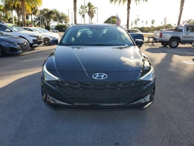 2023 Hyundai ELANTRA SEL IVT
