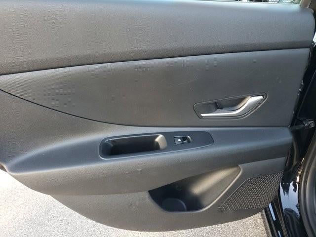 2023 Hyundai ELANTRA SEL IVT