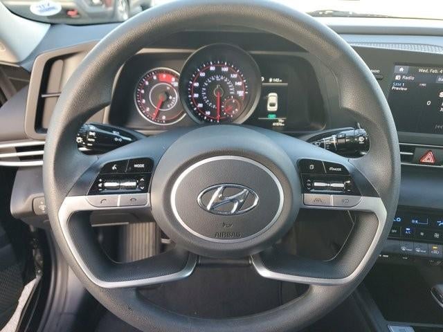 2023 Hyundai ELANTRA SEL IVT