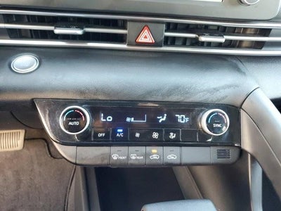 2023 Hyundai ELANTRA SEL IVT