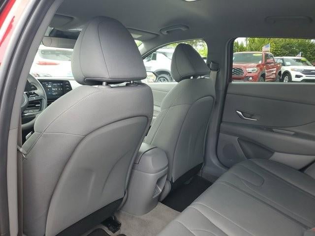 2025 Hyundai ELANTRA SEL Convenience IVT