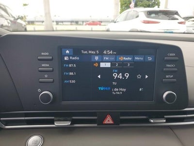 2025 Hyundai ELANTRA SEL Convenience IVT