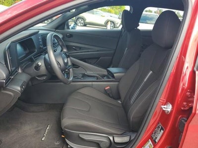 2025 Hyundai ELANTRA SEL Sport IVT
