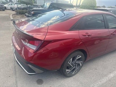 2025 Hyundai ELANTRA SEL Sport IVT