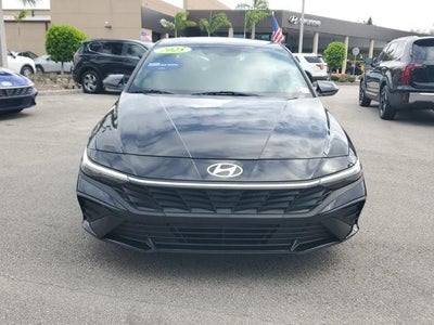 2025 Hyundai ELANTRA SEL Sport IVT
