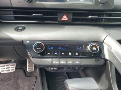 2025 Hyundai ELANTRA SEL Sport IVT