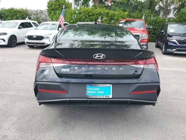 2025 Hyundai ELANTRA SEL Sport IVT