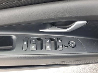 2024 Hyundai ELANTRA SEL IVT