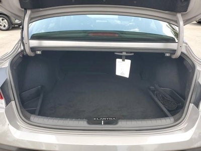 2024 Hyundai ELANTRA SEL IVT