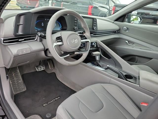 2025 Hyundai ELANTRA SEL Sport IVT