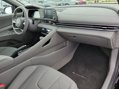 2025 Hyundai ELANTRA SEL Sport IVT