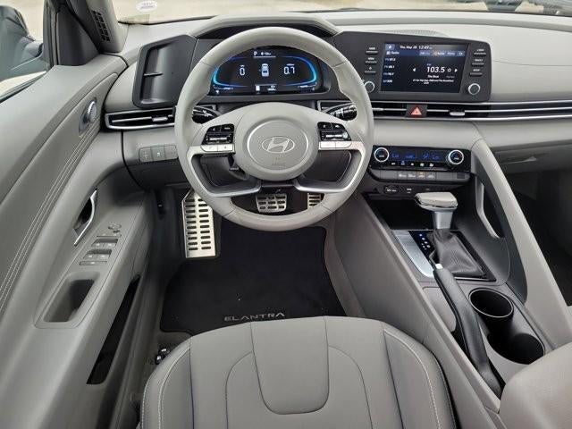 2025 Hyundai ELANTRA SEL Sport IVT