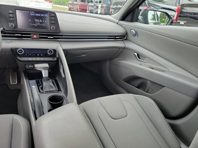 2025 Hyundai ELANTRA SEL Sport IVT