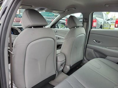 2025 Hyundai ELANTRA SEL Sport IVT