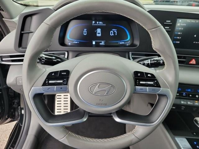 2025 Hyundai ELANTRA SEL Sport IVT