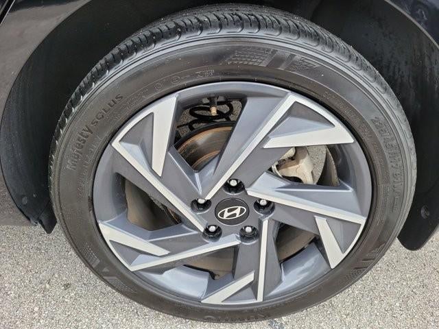 2025 Hyundai ELANTRA SEL Sport IVT