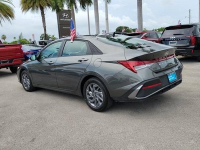 2024 Hyundai ELANTRA HYBRID Blue DCT