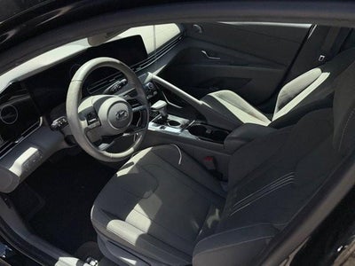 2023 Hyundai ELANTRA SEL IVT
