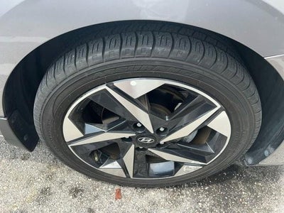 2023 Hyundai ELANTRA SEL IVT