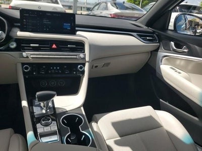2025 Genesis G70 2.5T RWD