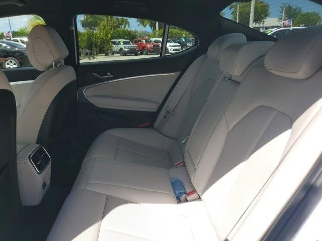 2025 Genesis G70 2.5T RWD