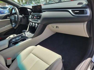 2023 Genesis G70 2.0T RWD