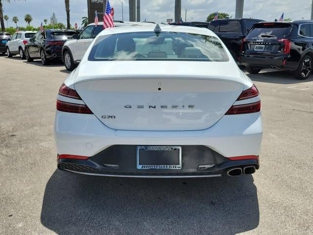 2023 Genesis G70 2.0T RWD