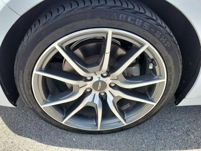 2023 Genesis G70 2.0T RWD
