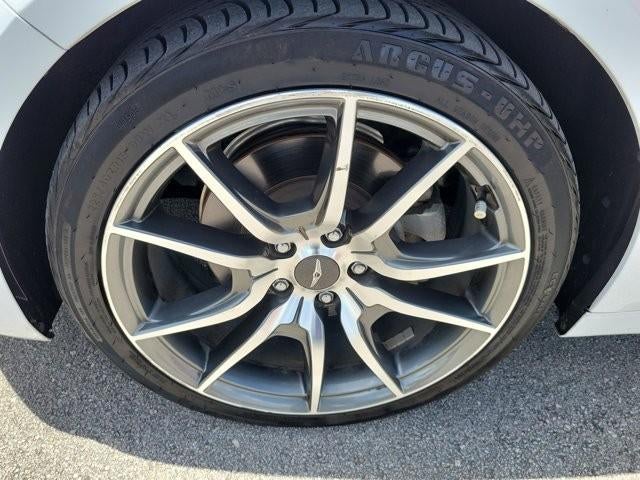 2023 Genesis G70 2.0T RWD