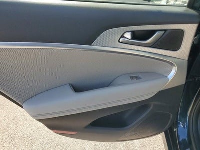 2023 Genesis G70 2.0T RWD