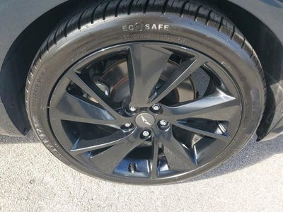 2023 Genesis G70 2.0T RWD