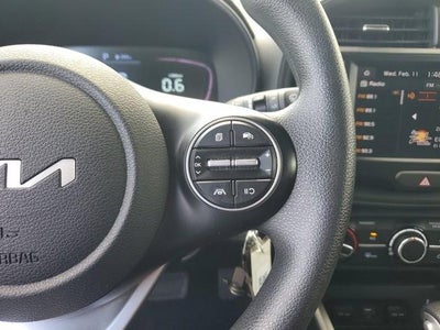 2024 Kia Soul LX IVT