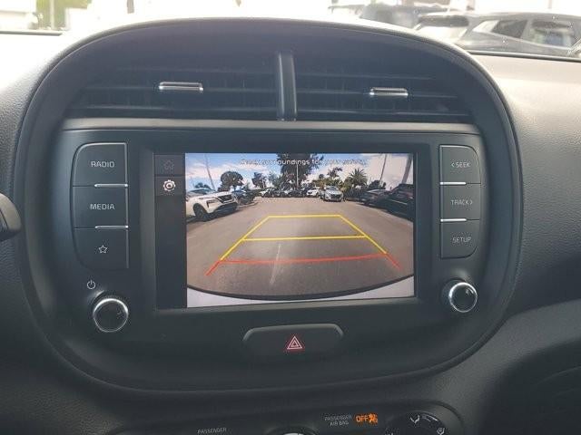 2024 Kia Soul LX IVT