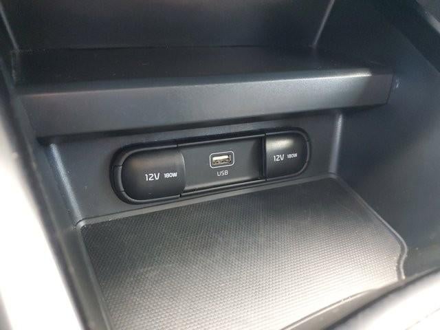 2024 Kia Soul LX IVT