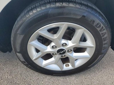 2024 Kia Soul LX IVT
