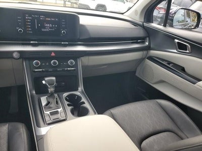 2024 Kia Carnival LX FWD