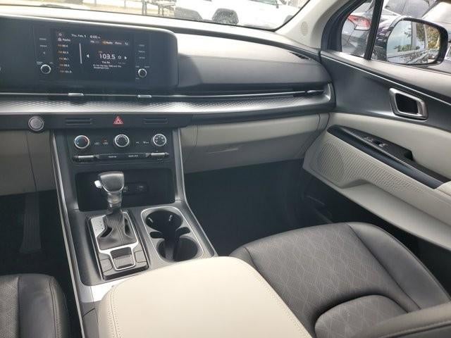 2024 Kia Carnival LX FWD