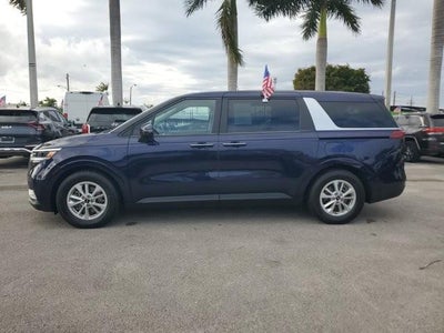 2024 Kia Carnival LX FWD