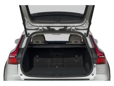 2025 Volvo V60 Cross Country B5 AWD Ultra