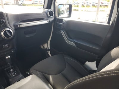 2016 Jeep Wrangler Unlimited Sahara