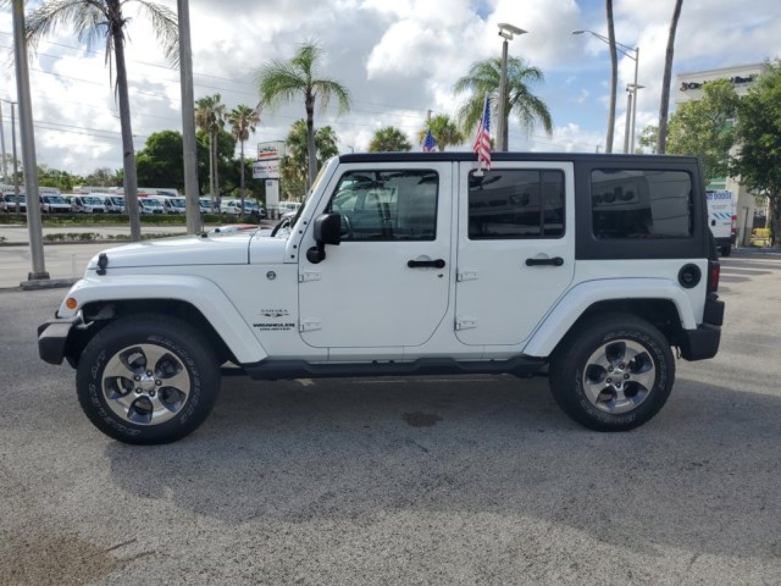 2016 Jeep Wrangler Unlimited Sahara