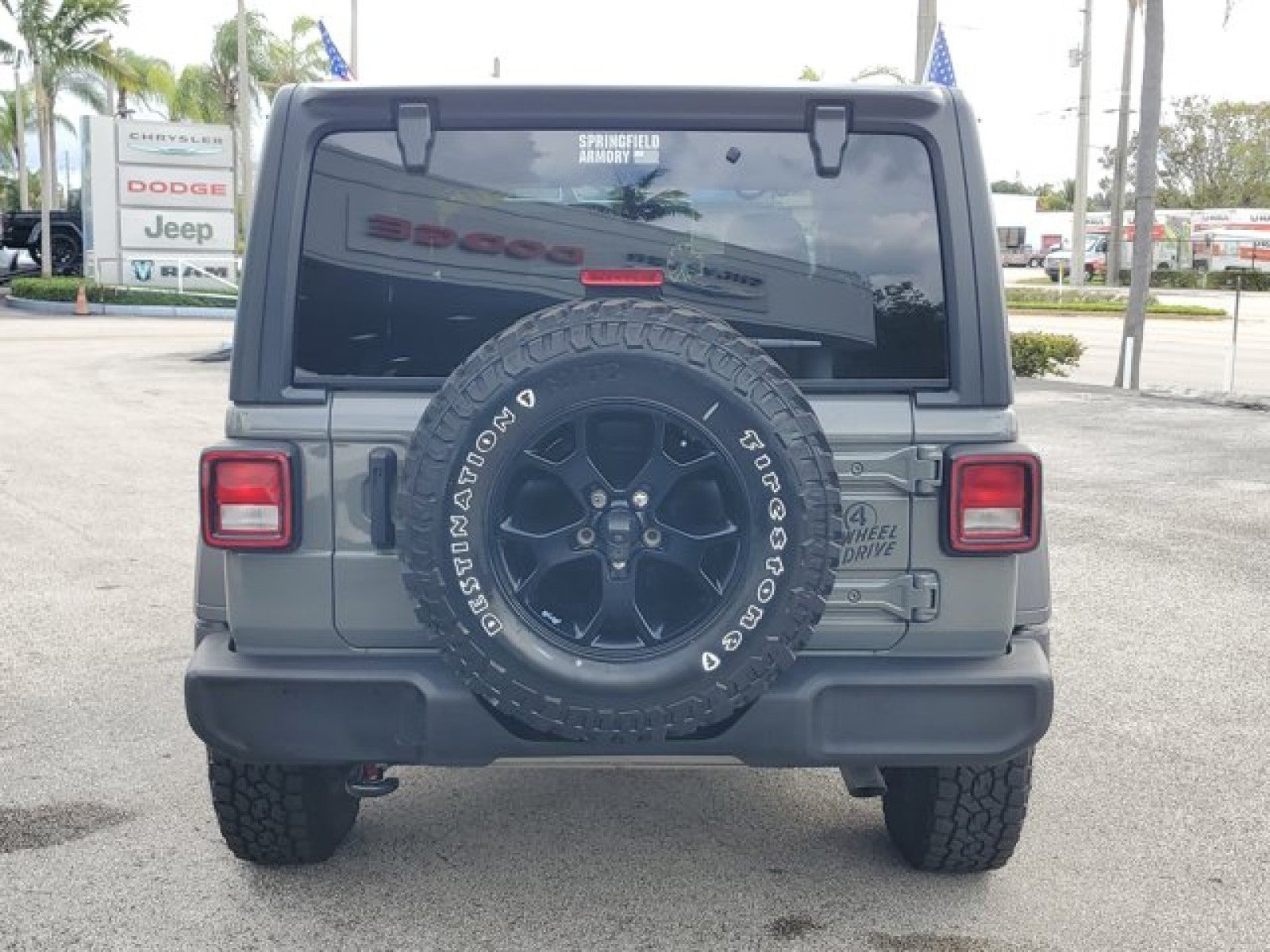 2023 Jeep Wrangler Willys