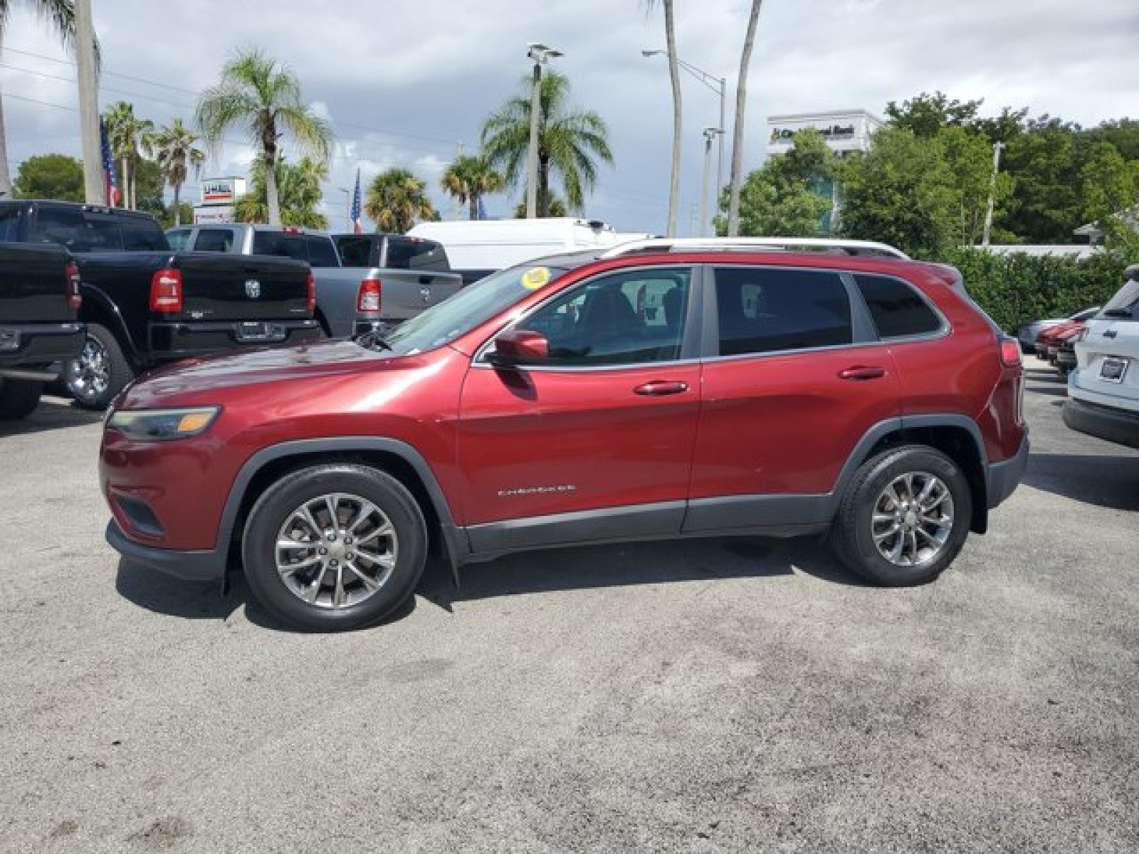 2019 Jeep Cherokee Latitude Plus