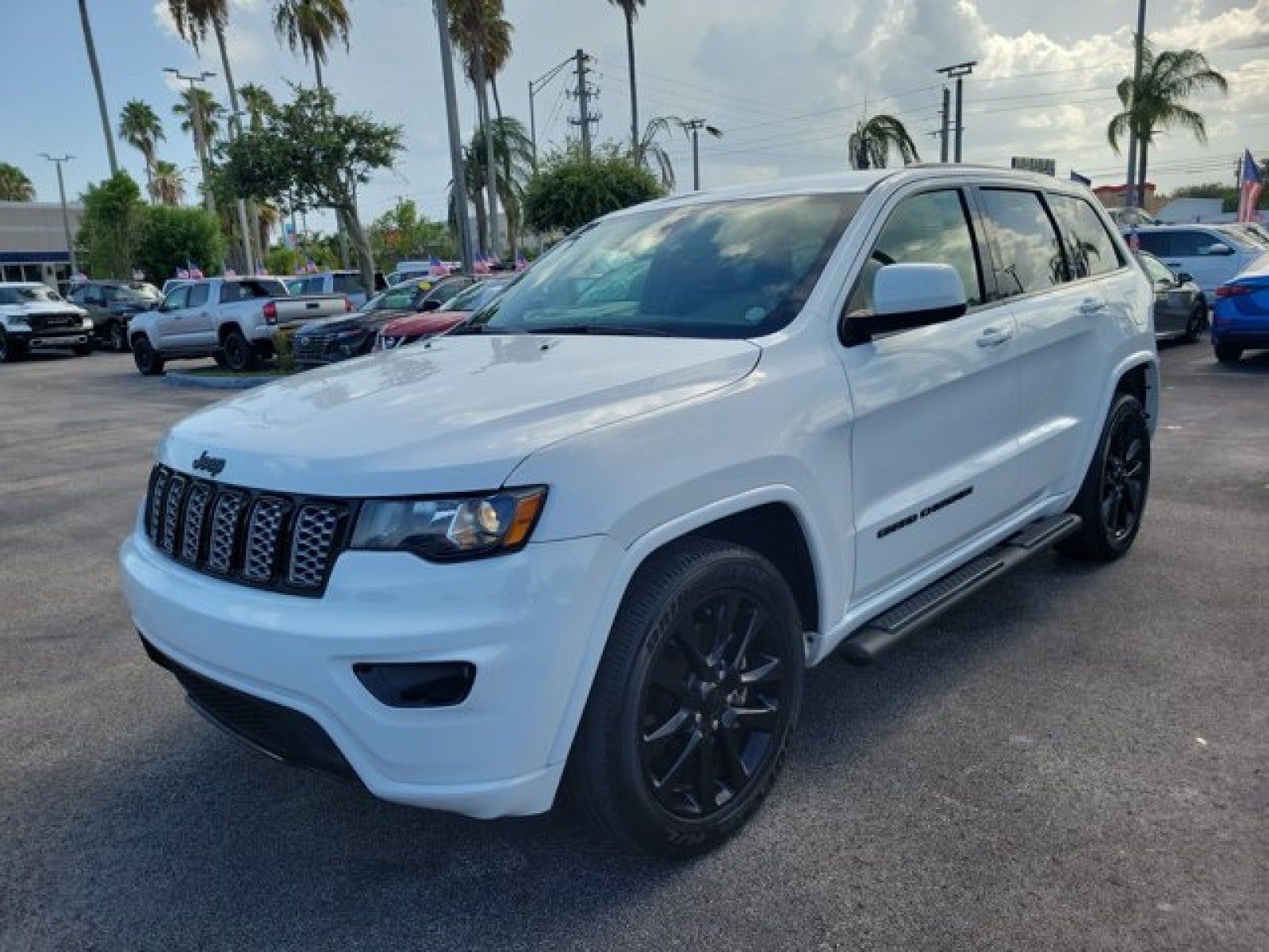 2021 Jeep Grand Cherokee Laredo X